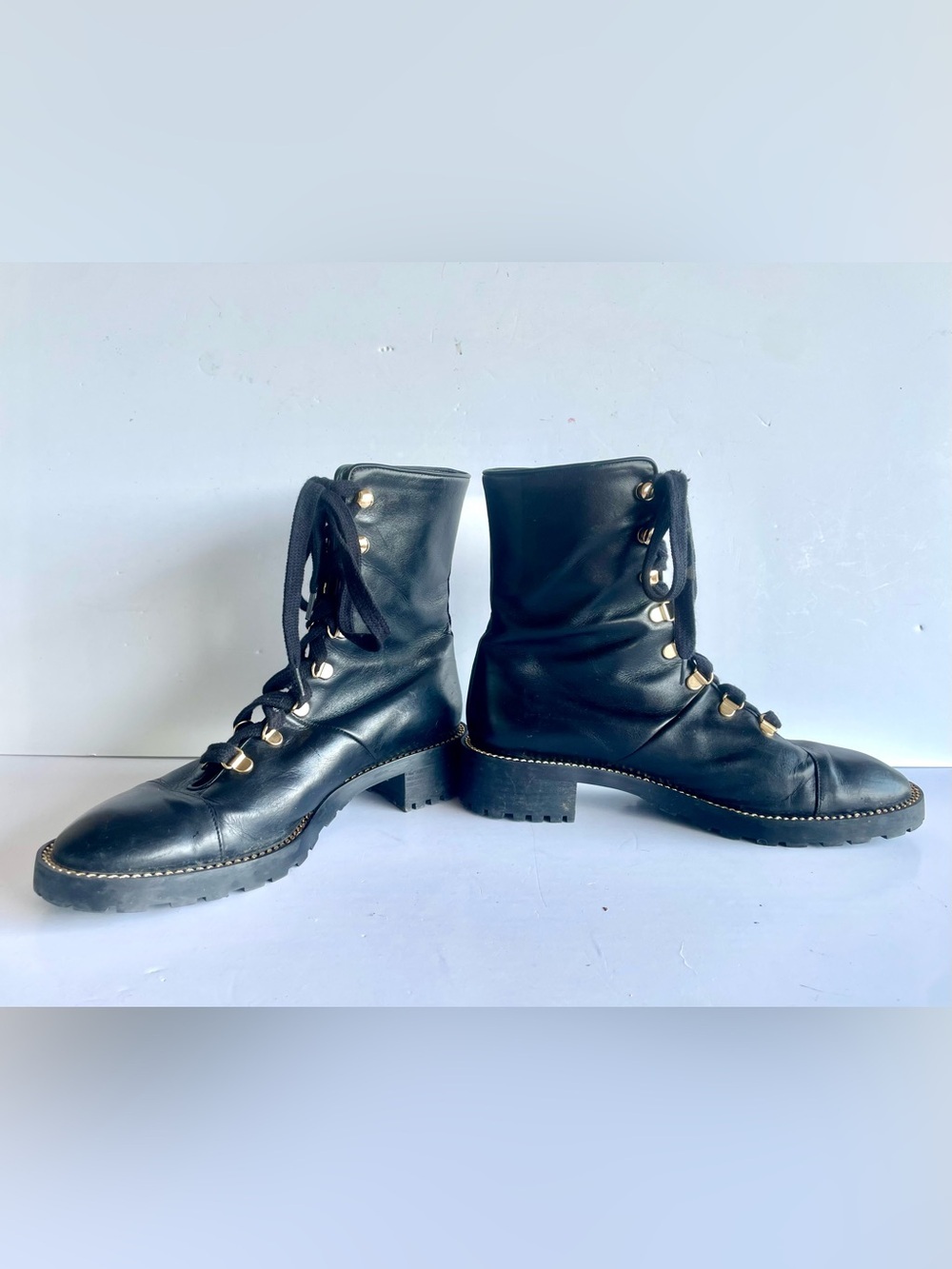 Stuart Weitzman Women's Kolbie Leather Combat Boots Size 8B/38.5 - Picture 6 of 9